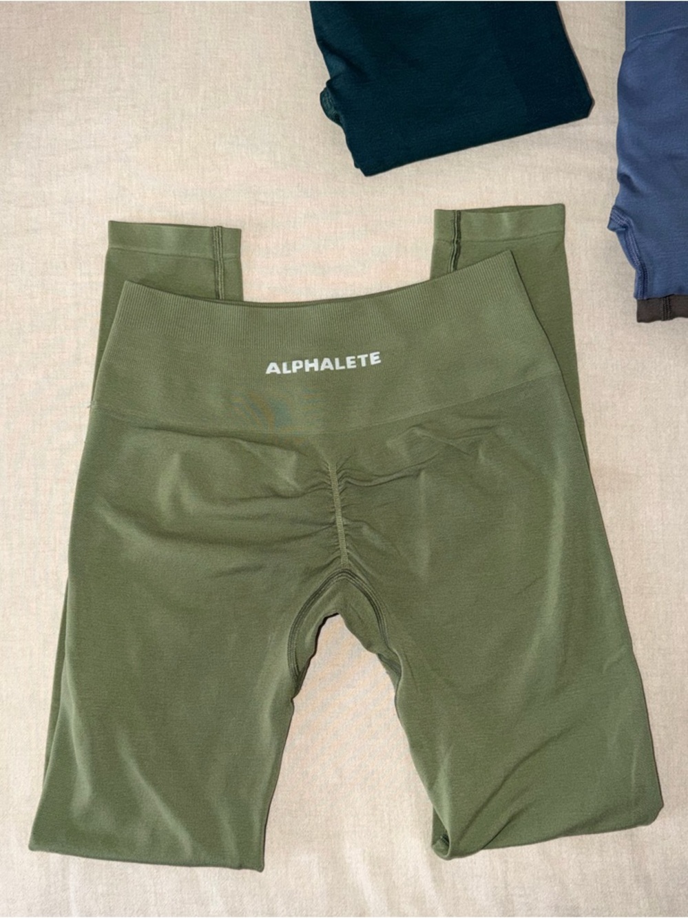 og alphalete amplify leggings - dusty green